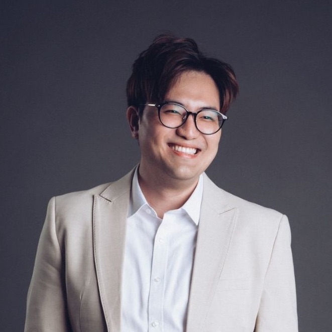 Dennis Ho
